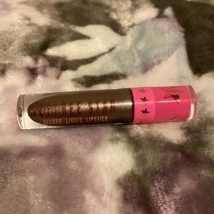 BRAND NEW JSC VLL AND POPSOCKET!